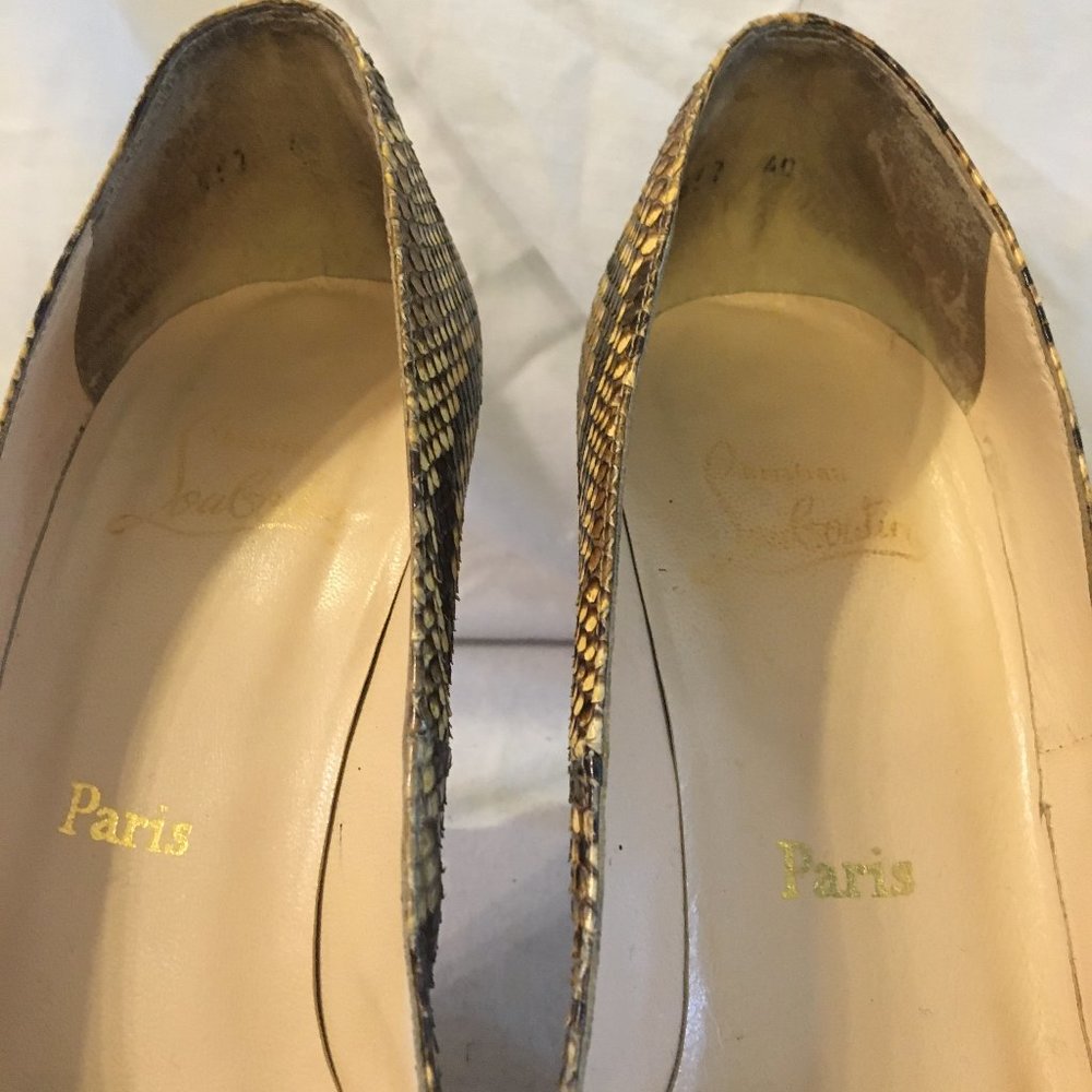 Christian Louboutin Round Toe Snakeskin Pumps - Picture 5 of 11